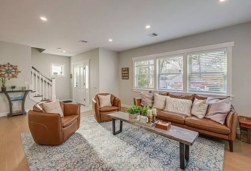 Modern Cape Cod Home W/ Patio: 2 Mi To Beaches!