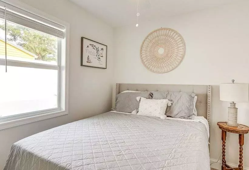 Heated Pool + Backyard: North Palm Beach Retreat!