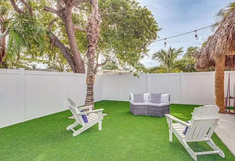 Heated Pool + Backyard: North Palm Beach Retreat!