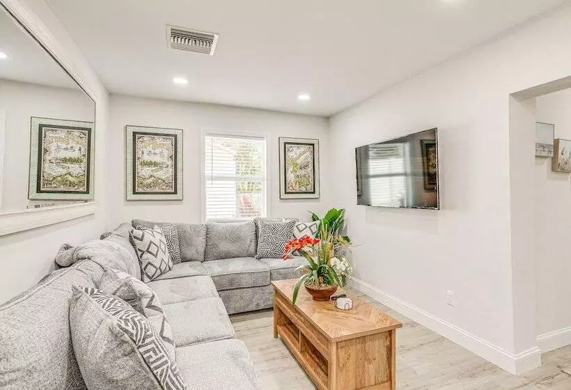 Heated Pool + Backyard: North Palm Beach Retreat!