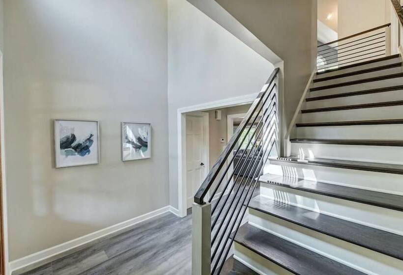 Sunset Shores Resort: The Homestead By Avantstay