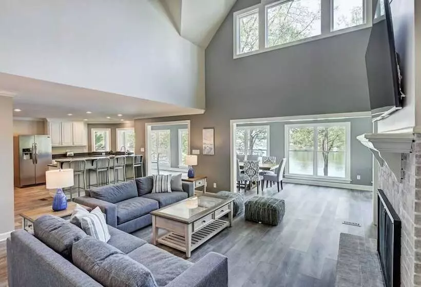 Sunset Shores Resort: The Homestead By Avantstay