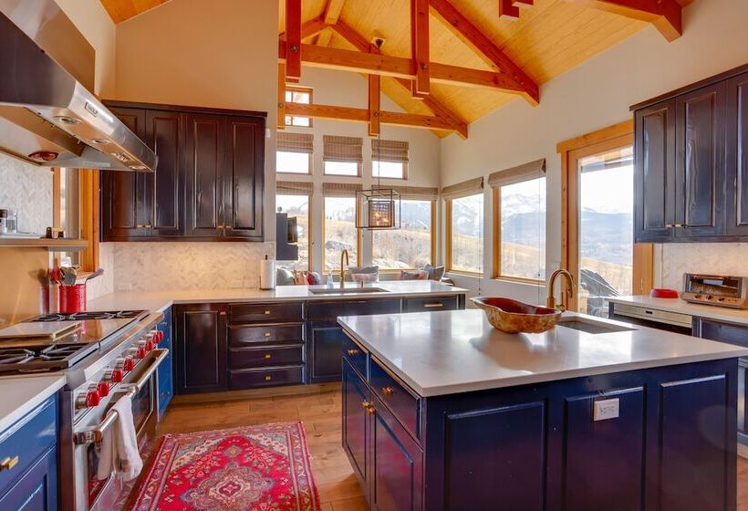 Telluride Mountain Chalet W/ Gym, Hot Tub & Views!