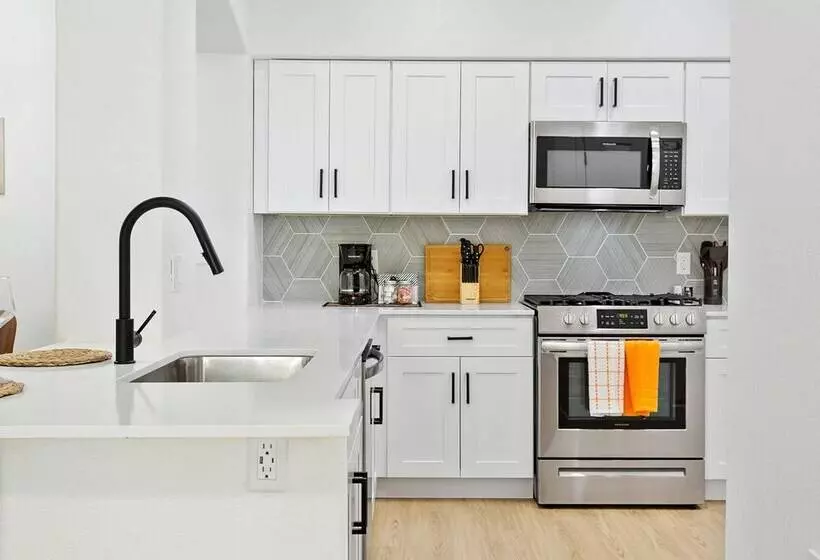 Two Cozysuites Apartment Downtownchandler