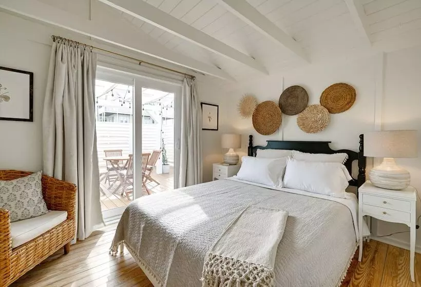 Vintage Surf City Cottage   132 Steps To Beach!