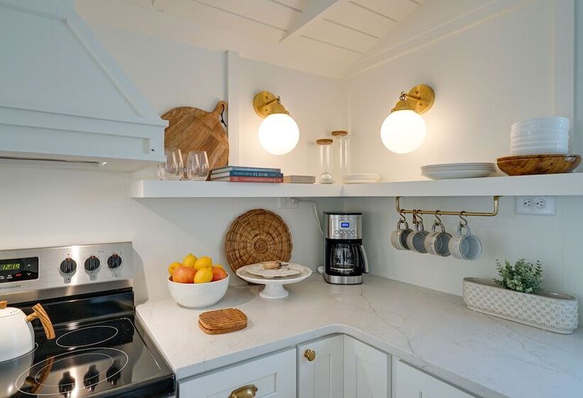 Vintage Surf City Cottage 132 Steps To Beach!