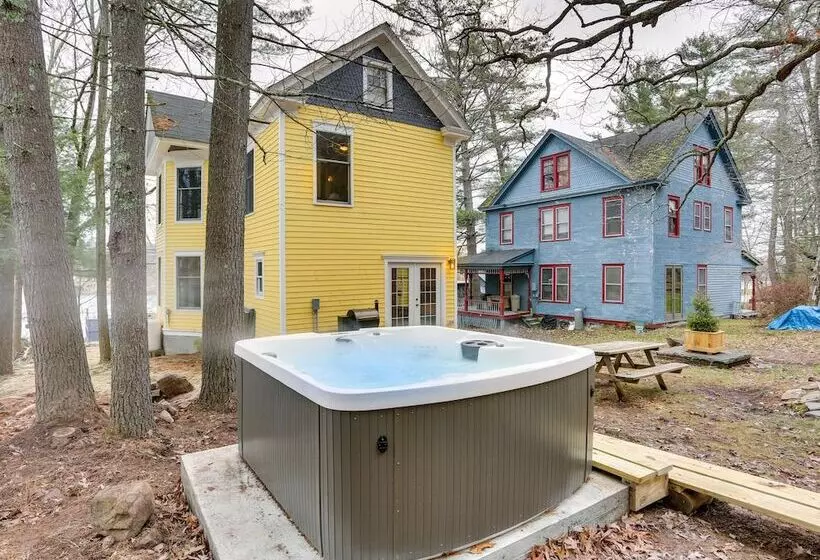 Waterfront Catskills Home W/ Hot Tub & Fireplace