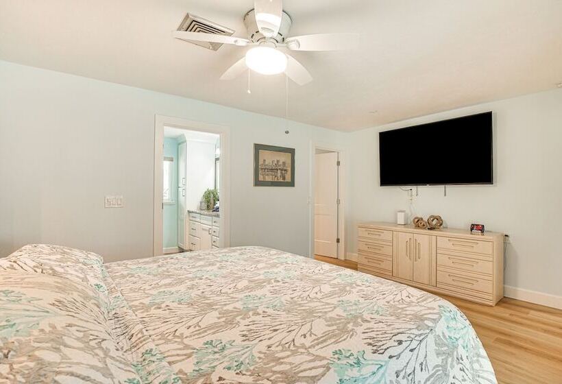 Waterfront North Fort Myers Home W/ Private Pool!