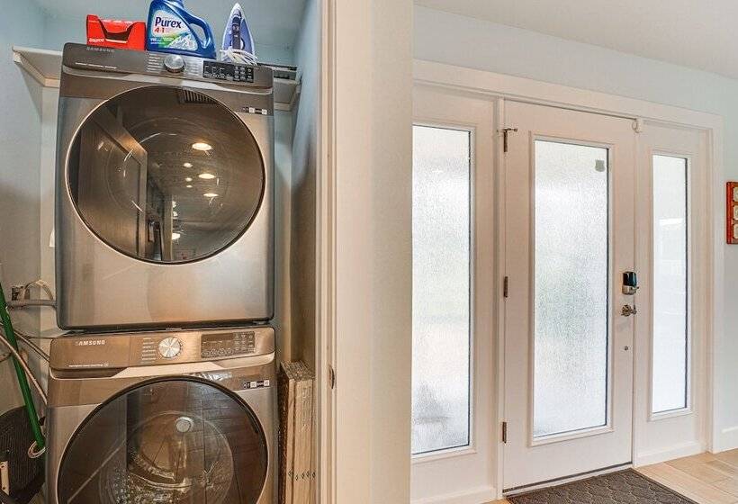 Waterfront North Fort Myers Home W/ Private Pool!