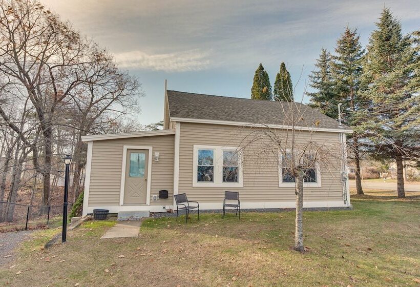 Wells Vacation Rental: 1 Mi To Moody Beach!