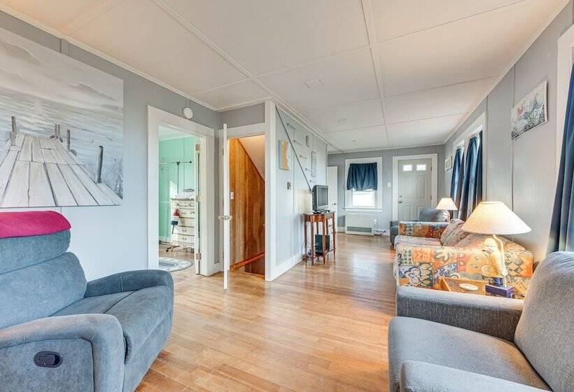 Wells Vacation Rental: 1 Mi To Moody Beach!