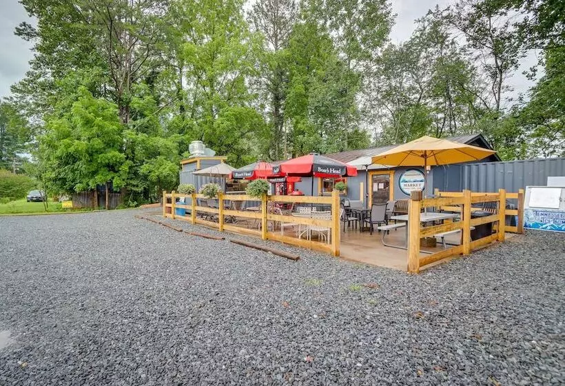 Blue Ridge Mountainside Cottage W/ Fire Pit!