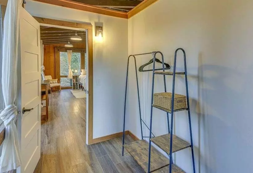 Bonners Ferry Cabin W/ Wraparound Deck & Views!