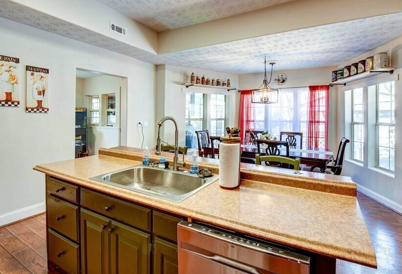 Cleveland Cabin W/ Private Hot Tub ~ 7 Mi To Helen