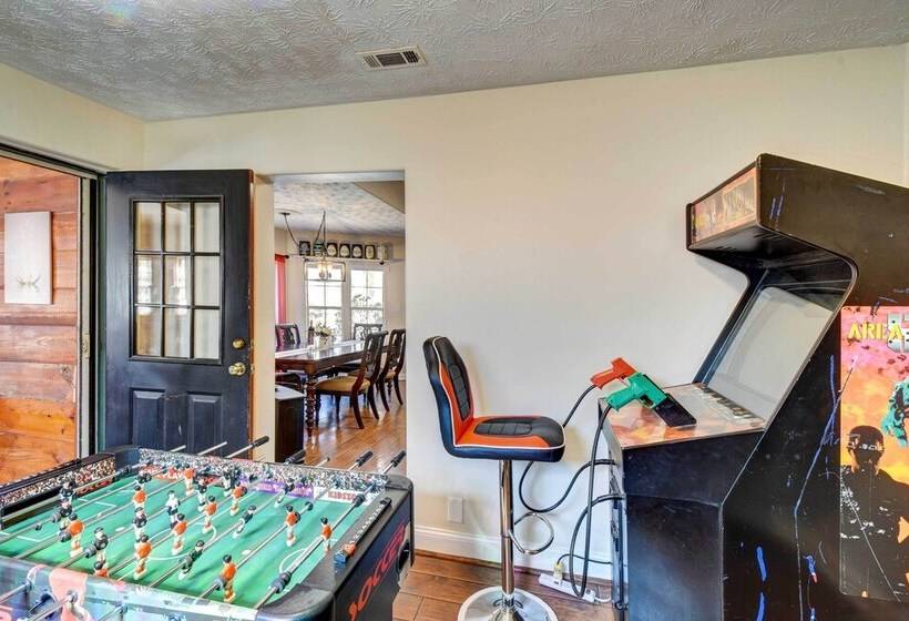 Cleveland Cabin W/ Private Hot Tub ~ 7 Mi To Helen