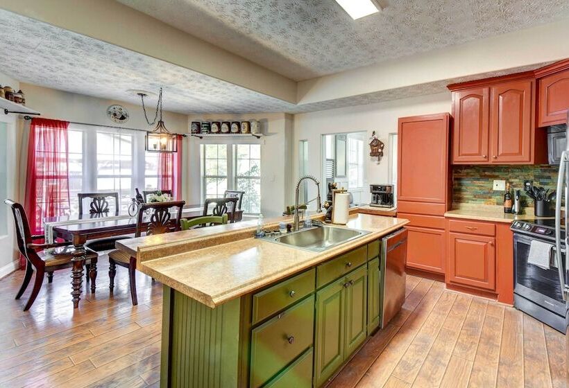 Cleveland Cabin W/ Private Hot Tub ~ 7 Mi To Helen