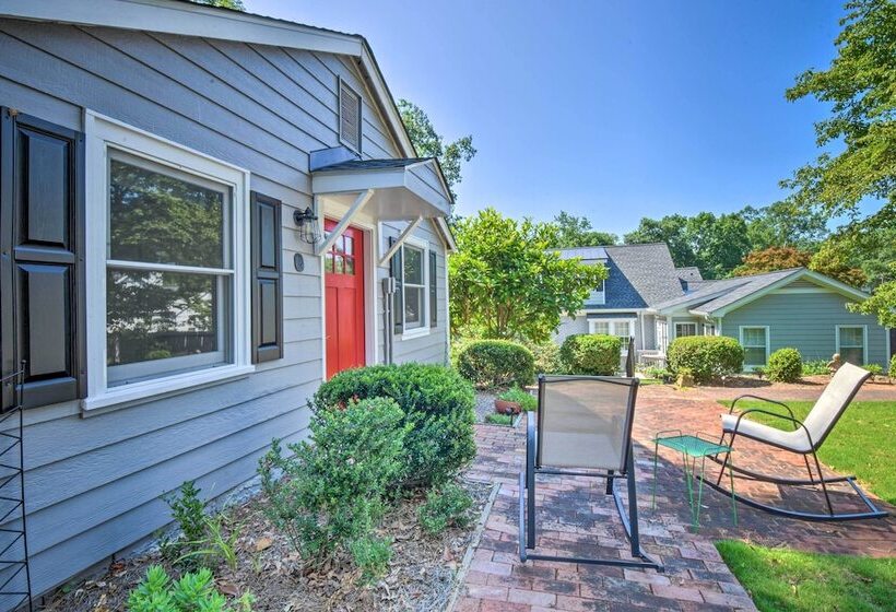 Cozy Athens Cottage: Walk To Sanford Stadium!