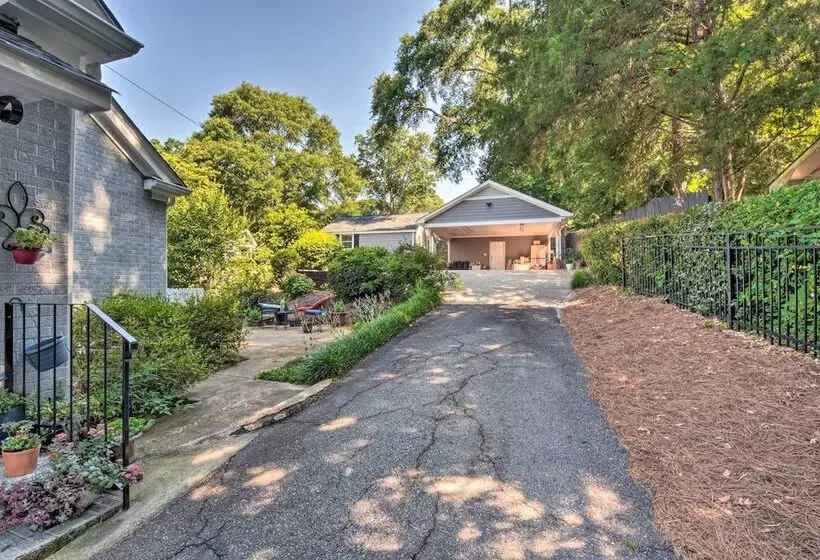 Cozy Athens Cottage: Walk To Sanford Stadium!