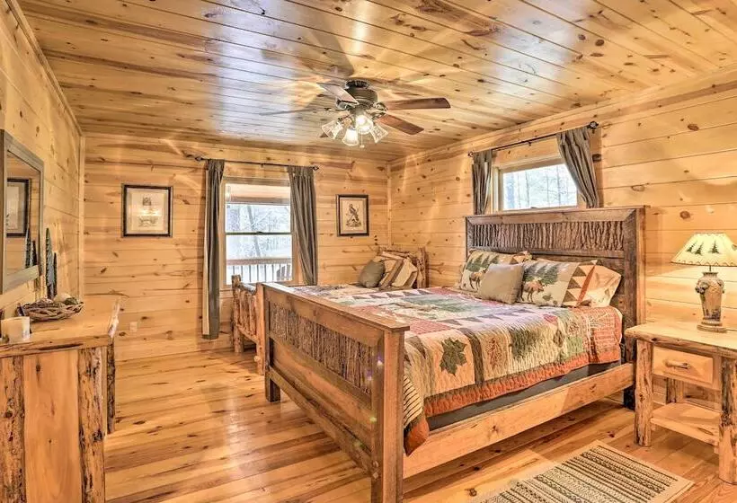 Cozy Blue Ridge Cabin W/ Sauna & Trail Access!