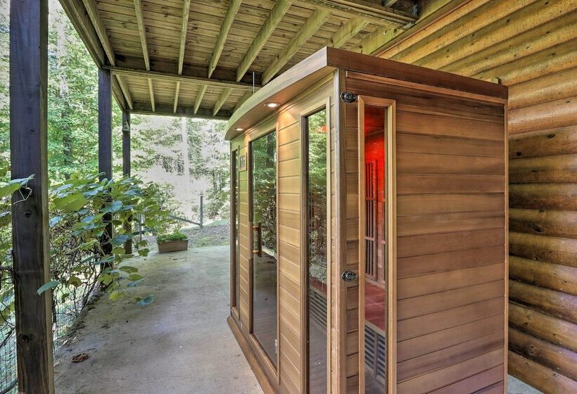 Cozy Blue Ridge Cabin W/ Sauna & Trail Access!
