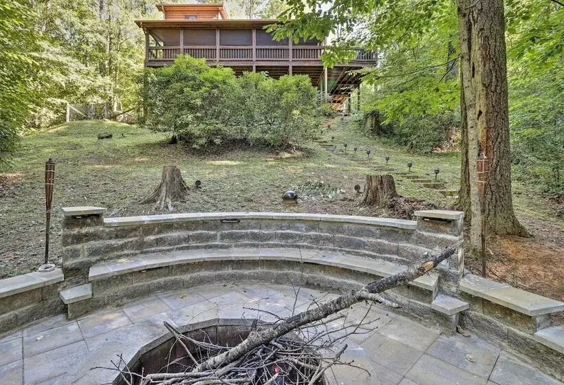 Cozy Blue Ridge Cabin W/ Sauna & Trail Access!