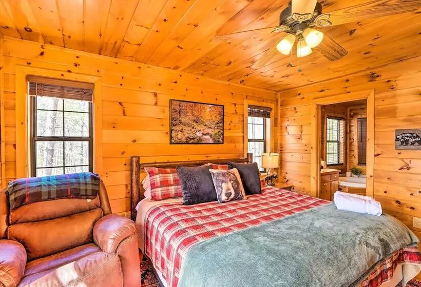 Cozy Cherry Log Cabin ~ 10 Mi To Mercier Orchards