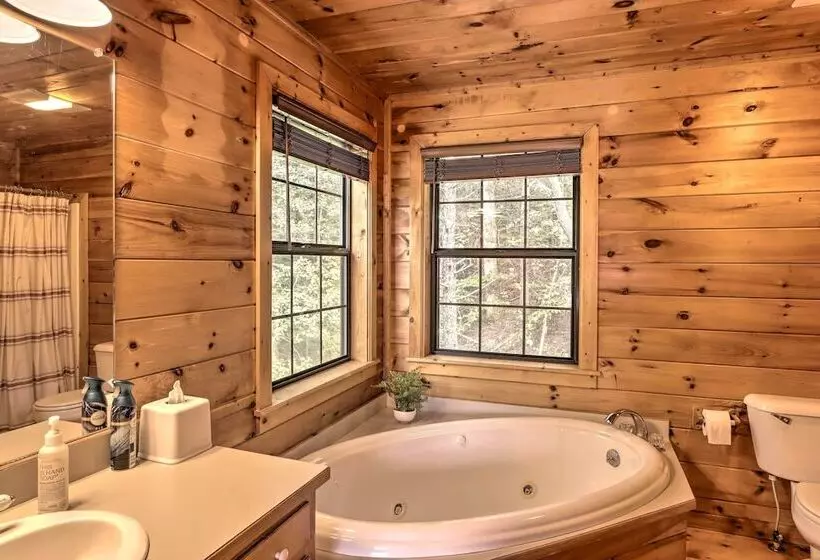 Cozy Cherry Log Cabin ~ 10 Mi To Mercier Orchards