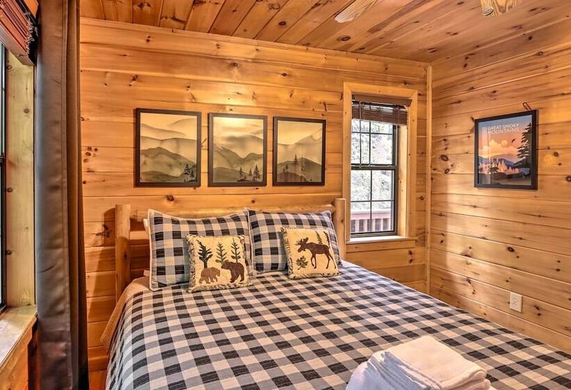 Cozy Cherry Log Cabin ~ 10 Mi To Mercier Orchards