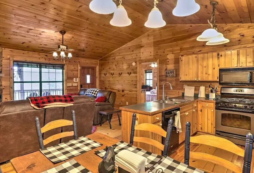 Cozy Cherry Log Cabin ~ 10 Mi To Mercier Orchards