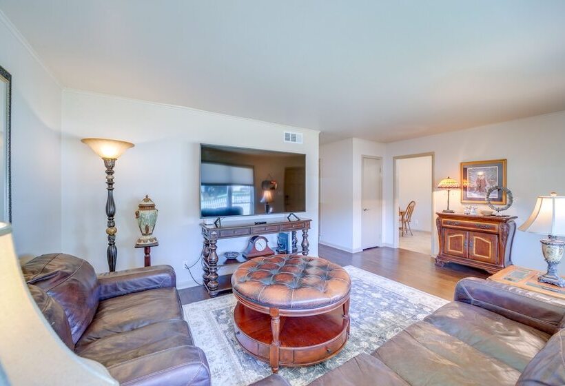 Family Friendly Sand Springs Home ~ 8 Mi To Tulsa!