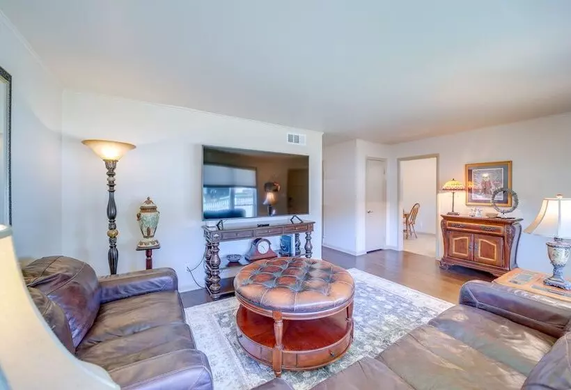 Family Friendly Sand Springs Home ~ 8 Mi To Tulsa!