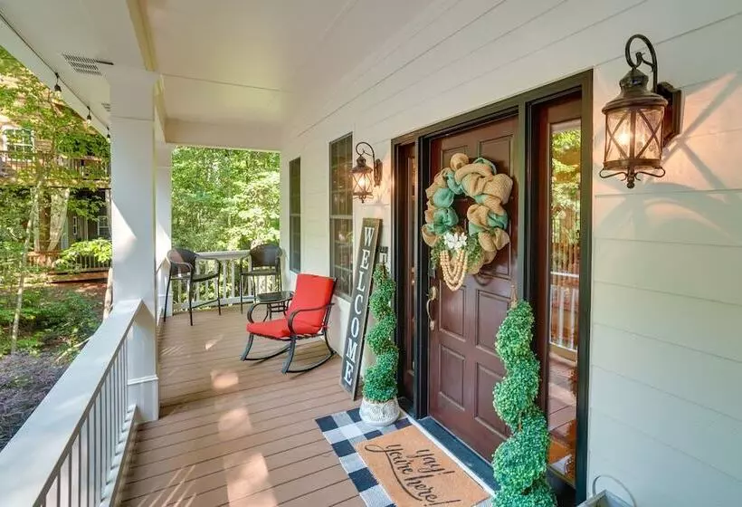 Helen Retreat W/ Hot Tub, 2 Mi To Downtown!