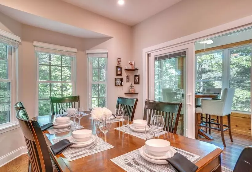 Helen Retreat W/ Hot Tub, 2 Mi To Downtown!