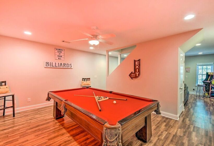 Helen Retreat W/ Hot Tub, 2 Mi To Downtown!