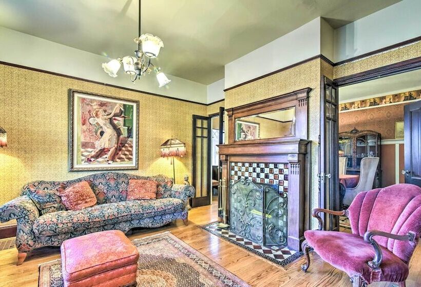Historical Portland Home < 2 Mi To Downtown!