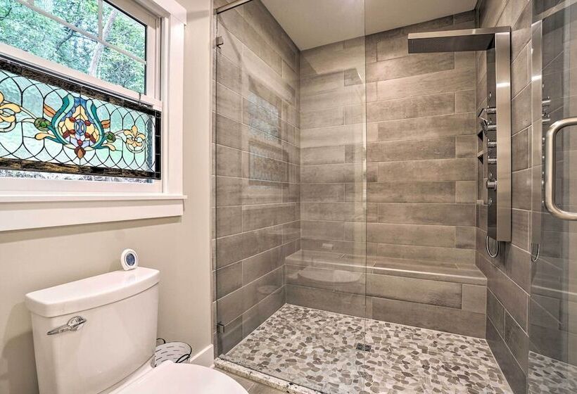 Hootenanny At Horton Creek: Creekside Escape!