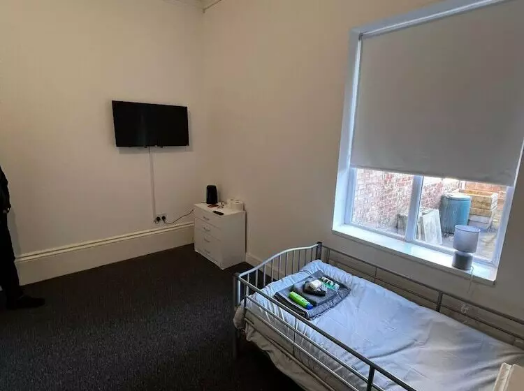 Hotelli Serendipity By Habitat101