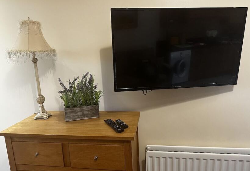 田舎風ホテル Cosy Barn Conversion In The Mournes