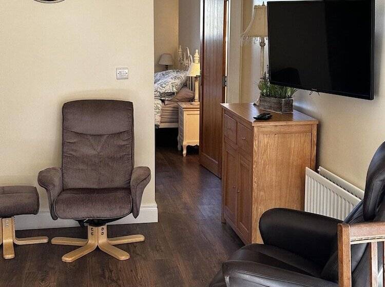 田舎風ホテル Cosy Barn Conversion In The Mournes