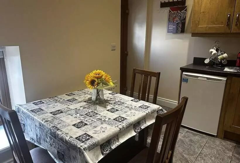 田舎風ホテル Cosy Barn Conversion In The Mournes