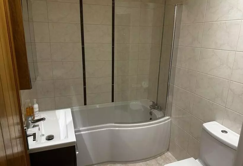 田舎風ホテル Cosy Barn Conversion In The Mournes