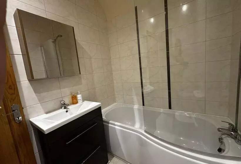 田舎風ホテル Cosy Barn Conversion In The Mournes