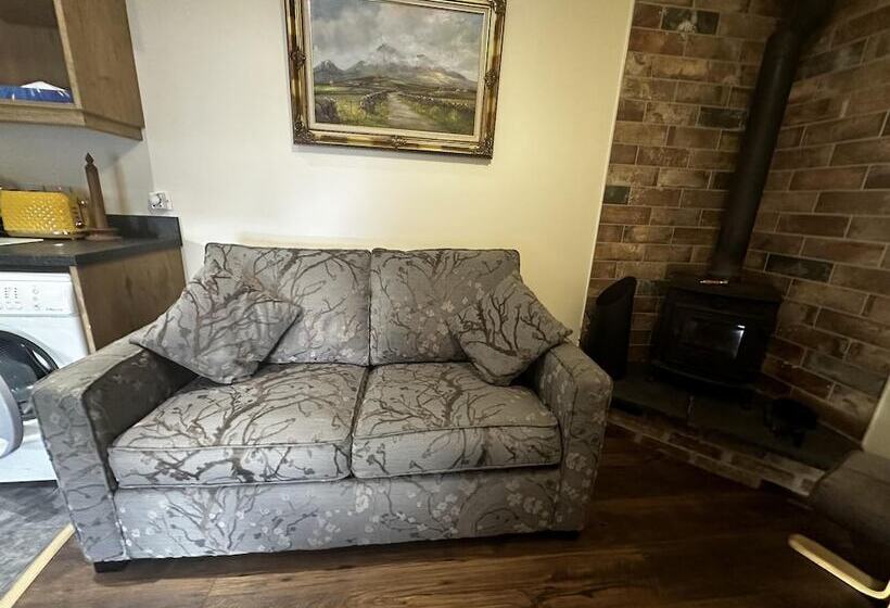 田舎風ホテル Cosy Barn Conversion In The Mournes