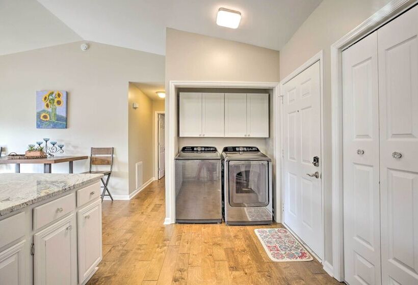 Indigo Cottage  W/ Deck On Lake Arrowhead!