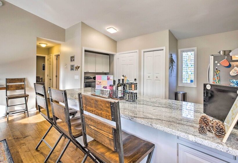 Indigo Cottage  W/ Deck On Lake Arrowhead!