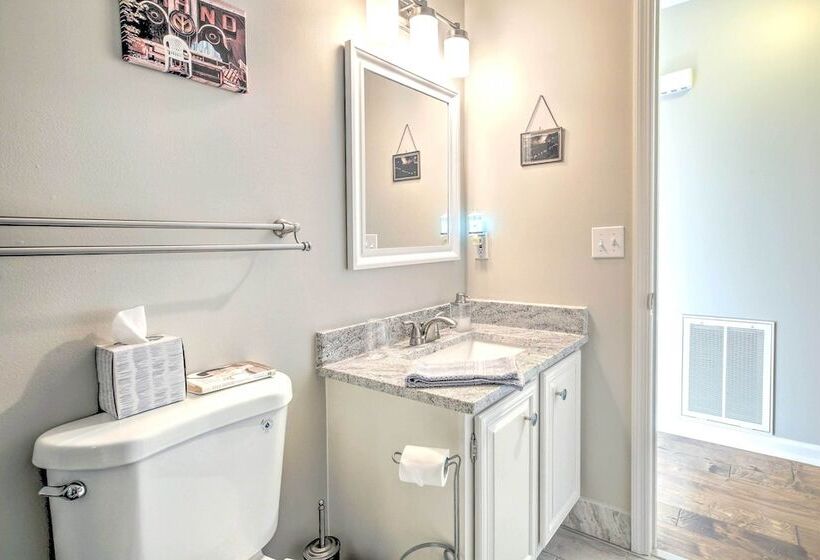 Indigo Cottage  W/ Deck On Lake Arrowhead!