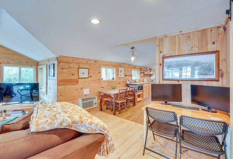 Lakefront Property In The Heart Of The Catskills!