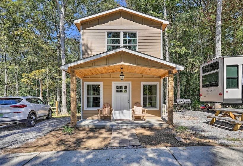 Lakeside Cabin W/ Kayaks: Near Cloudland Canyon!