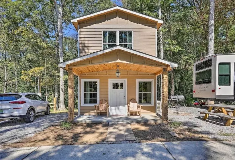 Lakeside Cabin W/ Kayaks: Near Cloudland Canyon!