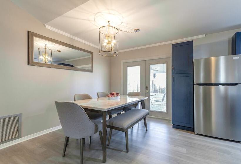 Lovely Mary Esther Home ~ 7 Mi To Beach!